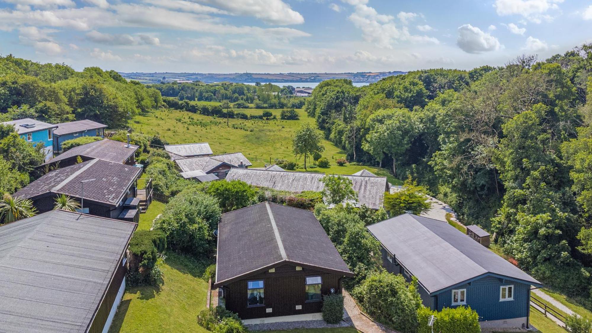 Chalet Scandinavian Style In Rock